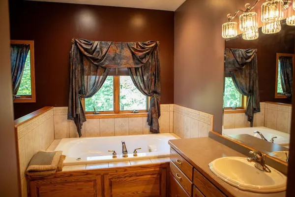 $739,000 | 2629 Crestview Road, Harris, MN 55032