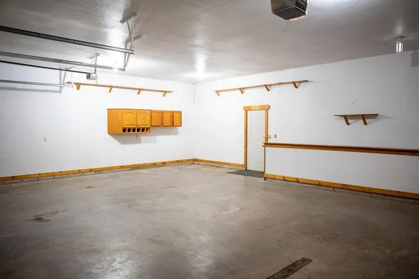 $739,000 | 2629 Crestview Road, Harris, MN 55032