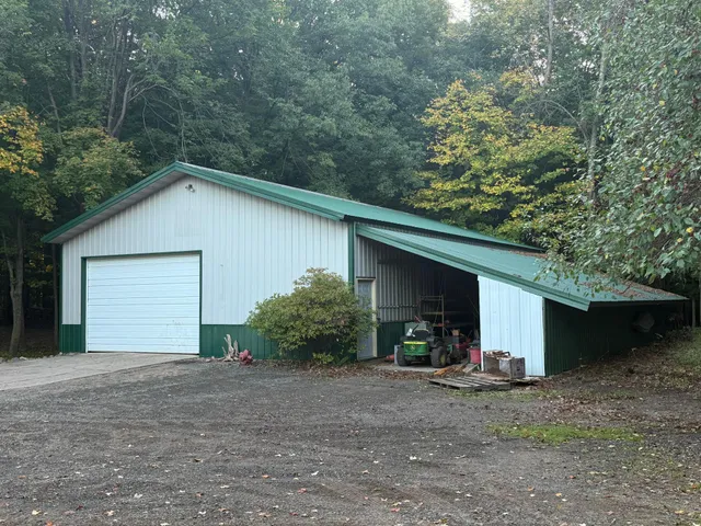 $739,000 | 2629 Crestview Road, Harris, MN 55032