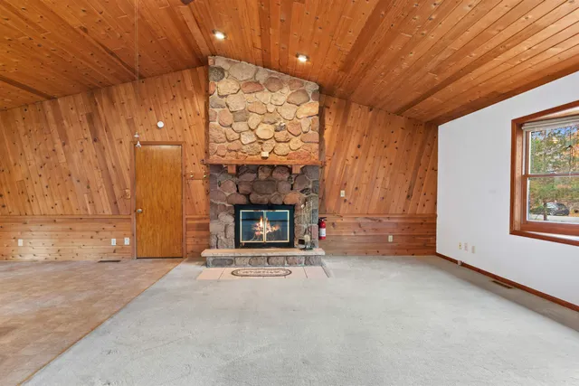 $319,900 | 346 Timber Trail, Nekoosa, WI 54457