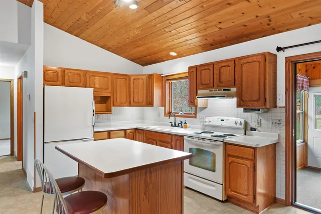 $319,900 | 346 Timber Trail, Nekoosa, WI 54457