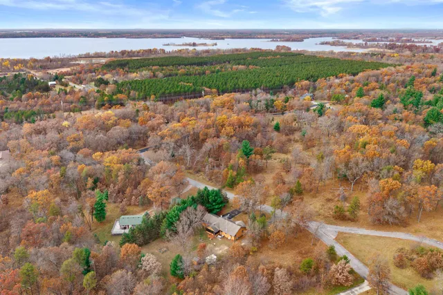 $319,900 | 346 Timber Trail, Nekoosa, WI 54457