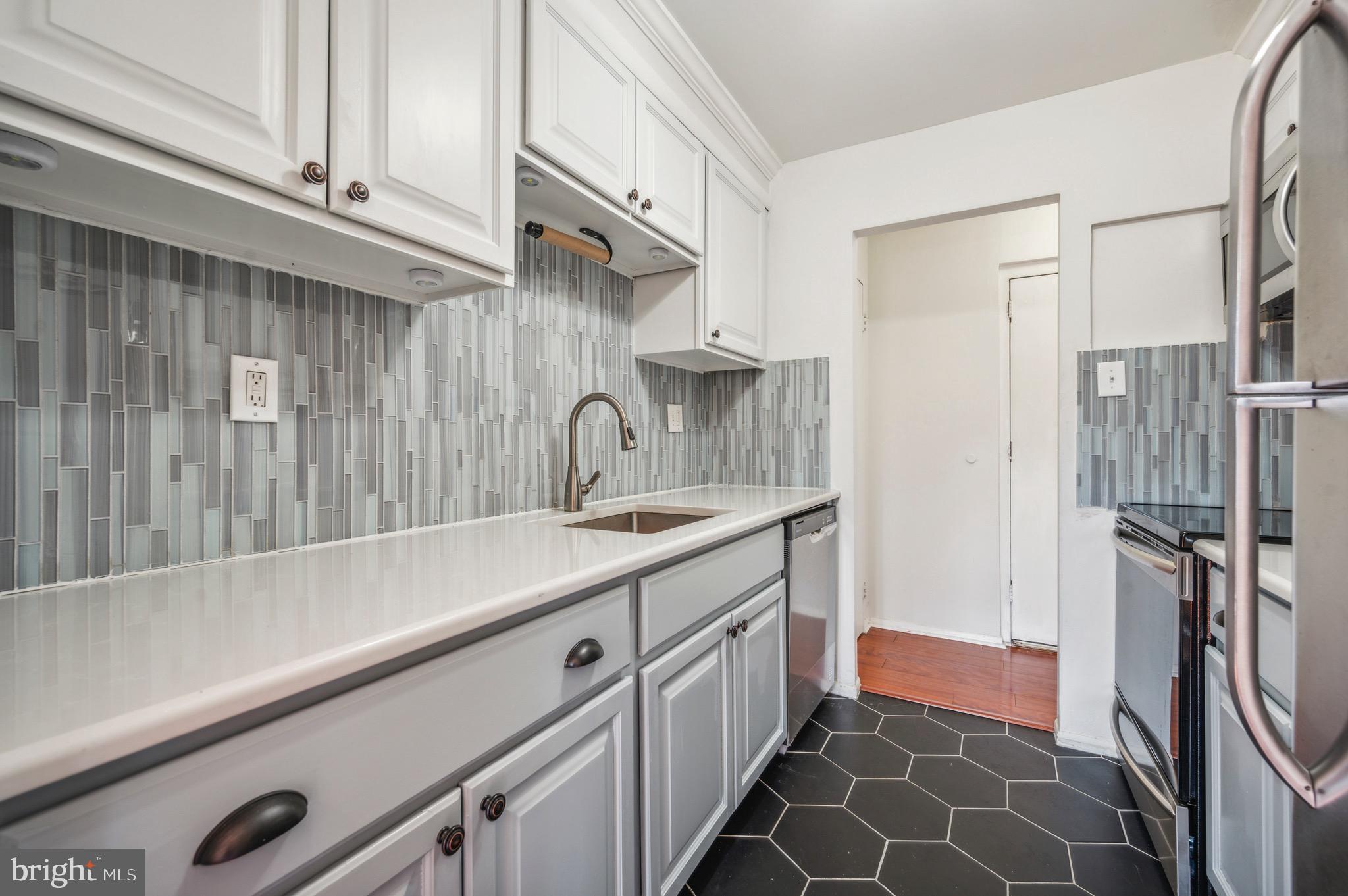 280 Bridgewater Road, Unit C9 Brookhaven, PA 19015 - Photo 3 of 11
