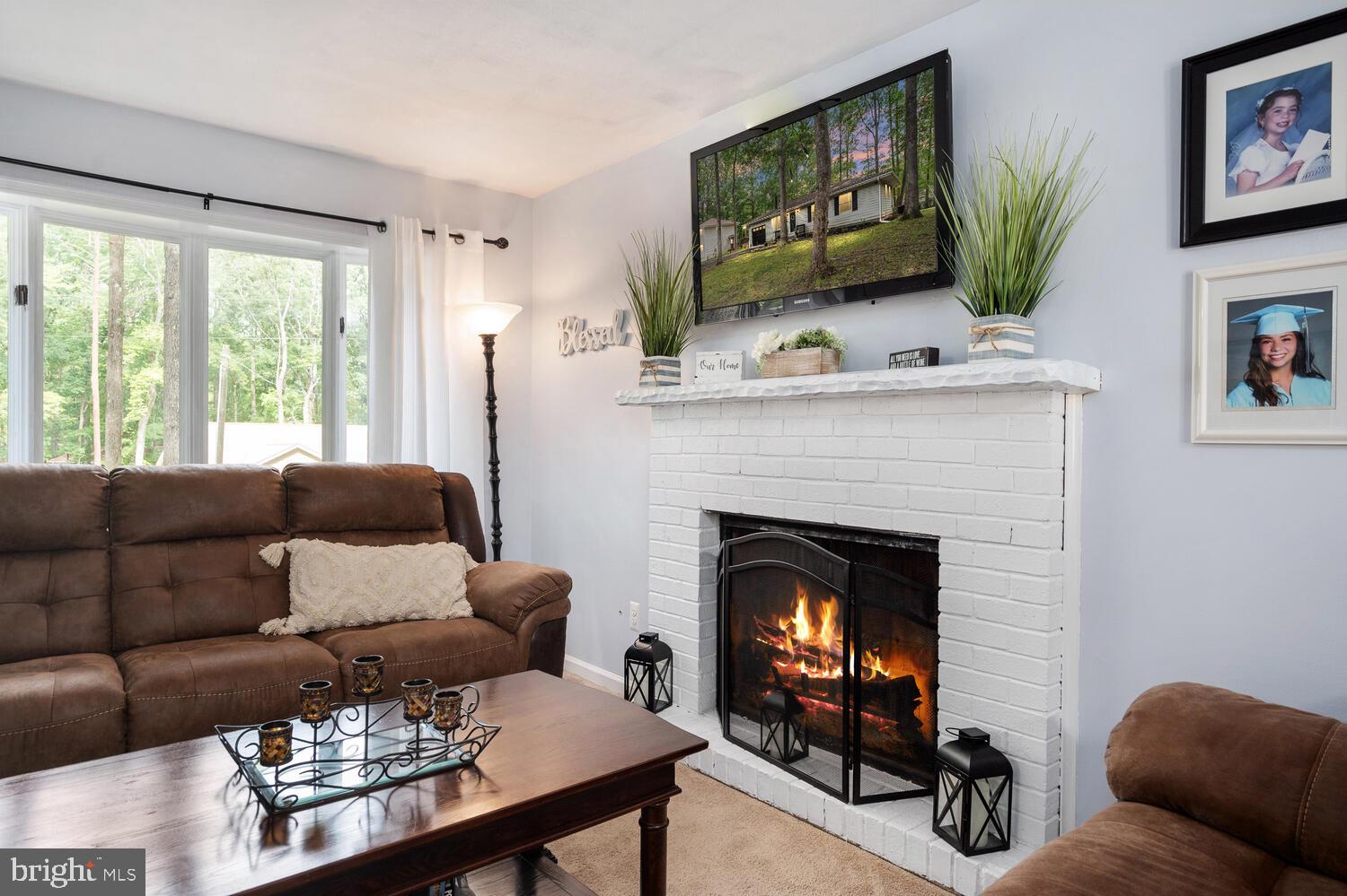 104 Edgemont Lane Locust Grove, VA 22508 - Photo 11 of 48 Freshly painted fireplace