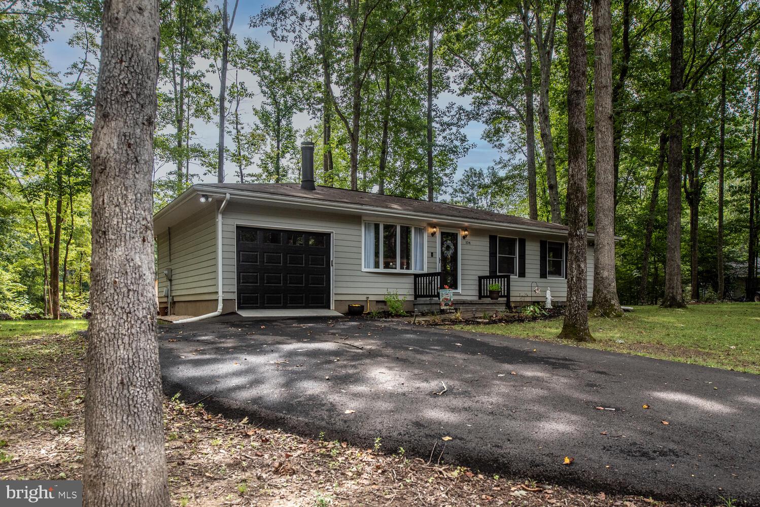 104 Edgemont Lane Locust Grove, VA 22508 - Photo 3 of 48 Generous paved parking/driveway