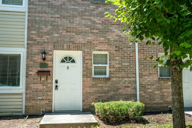 $1,564 | 1360 South Talbott Street, Indianapolis, IN 46225
