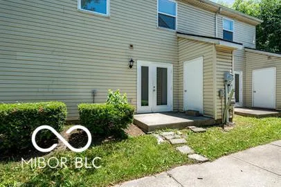 $1,564 | 1360 South Talbott Street, Indianapolis, IN 46225