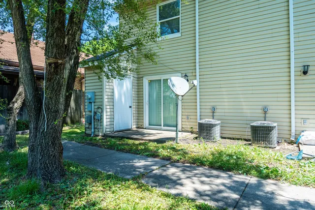 $1,564 | 1360 South Talbott Street, Indianapolis, IN 46225