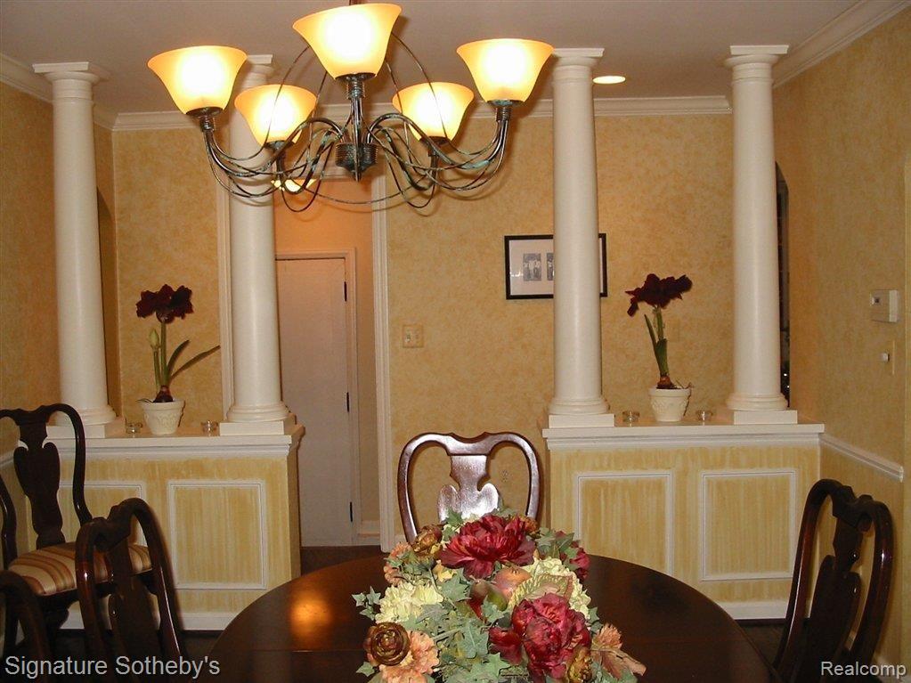 4122 Cumberland Road Berkley, MI 48072 - Photo 4 of 21 Dining Room