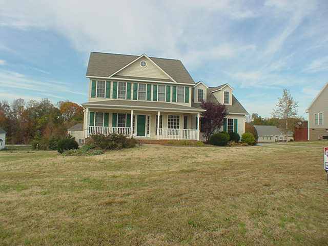 107 Lyndhurst Drive Anderson, SC 29621 - Photo 1 of 7 Gallery Image 1