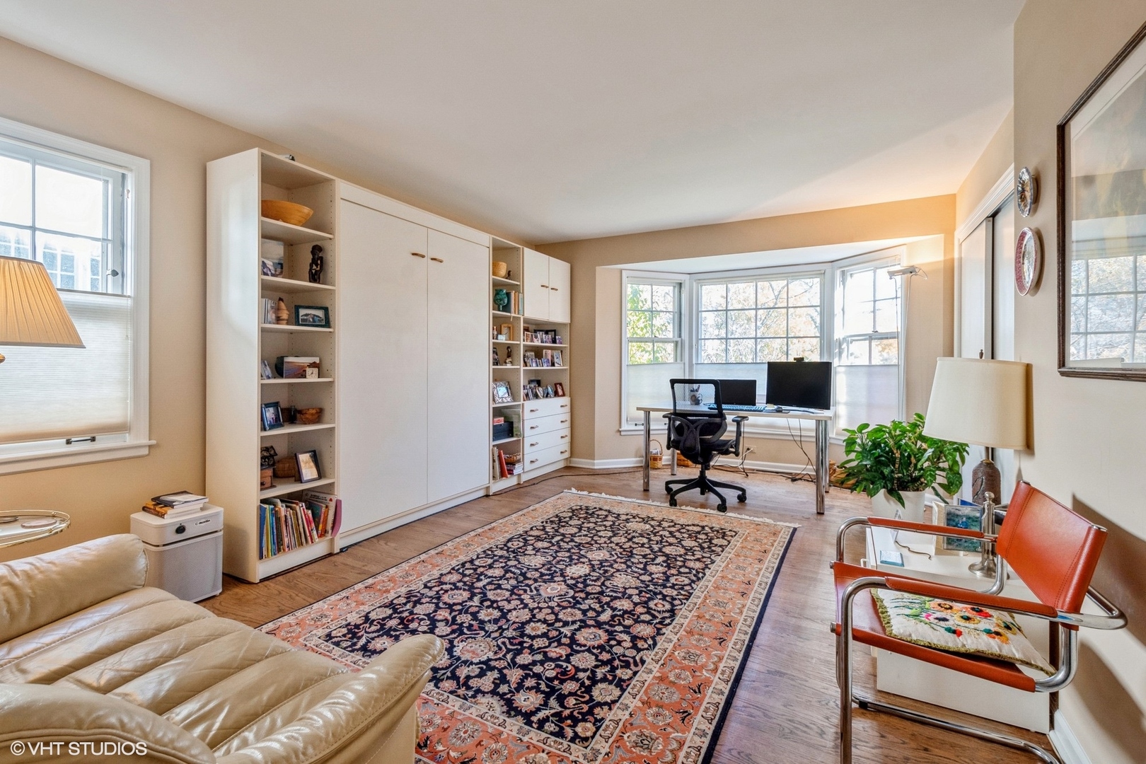 2510 Sheridan Road Evanston, IL 60201 - Photo 15 of 28 a living room with furniture and a window