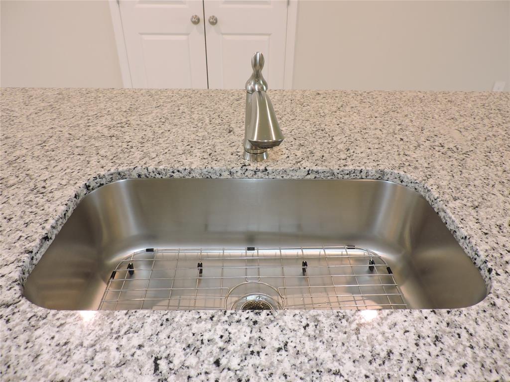 836 Persimmon Place Fort Pierce, FL 34981 - Photo 18 of 78 LARGE STAINLESS STEEL SINK