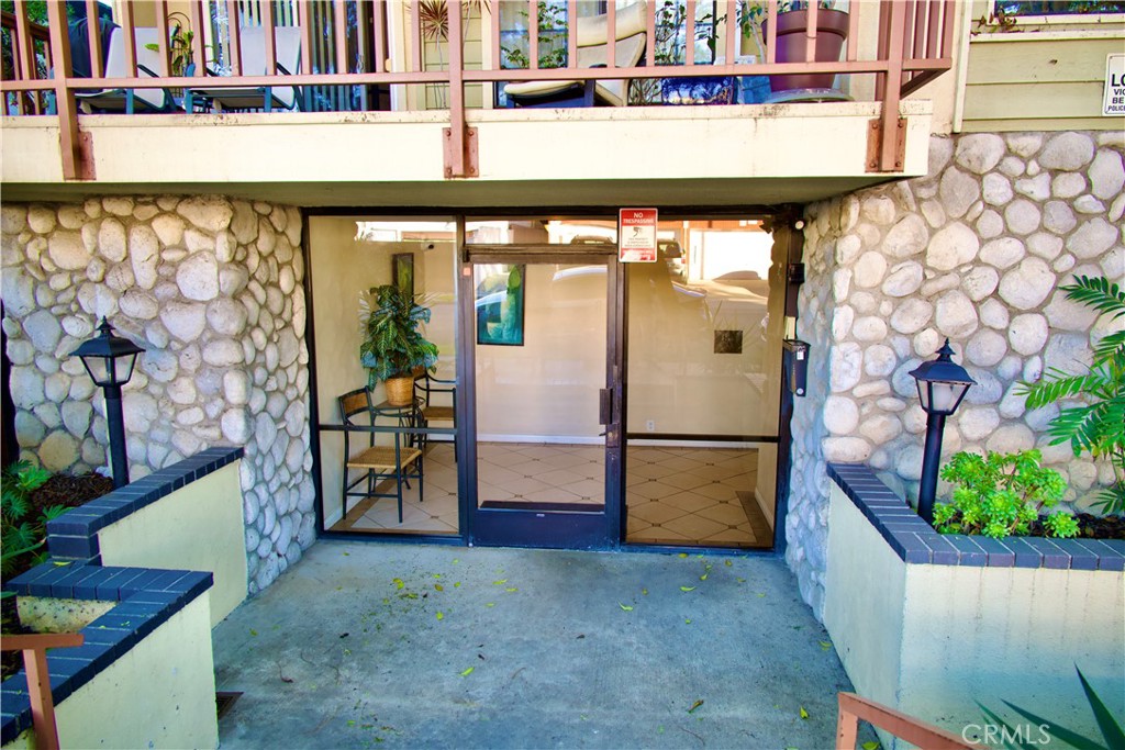 3516 East Ransom Street, Unit 304 Long Beach, CA 90804 - Photo 4 of 22