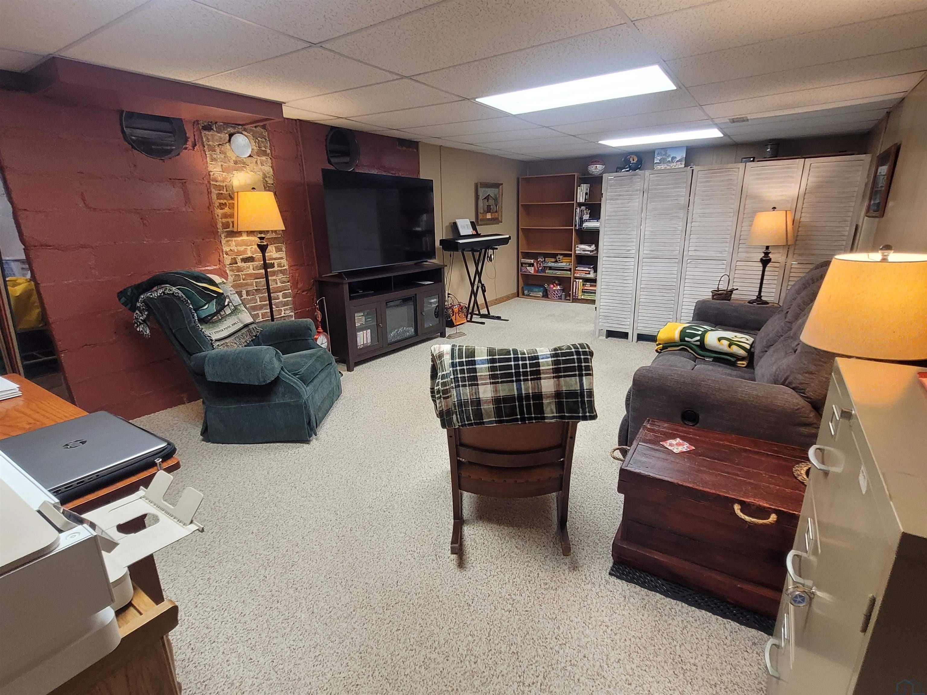 702 7th Street Sheldon, IA 51201 - Photo 36 of 47 Gallery Image 36
