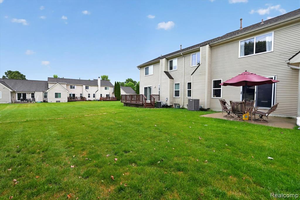 456 Lilly View Court Howell, MI 48843 - Photo 42 of 45