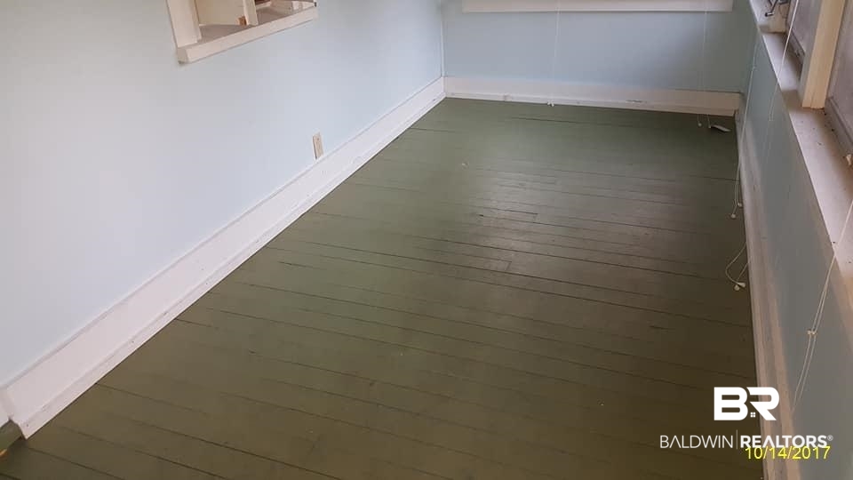 304 West Orange Avenue Foley, AL 36535 - Photo 33 of 40