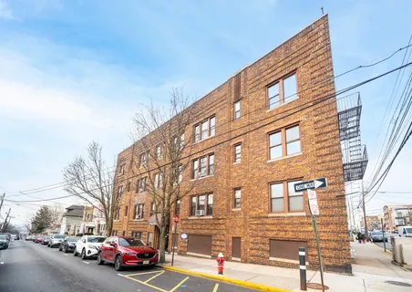 $289,900 | 1100 83rd Street, Unit C1, North Bergen, NJ 07047