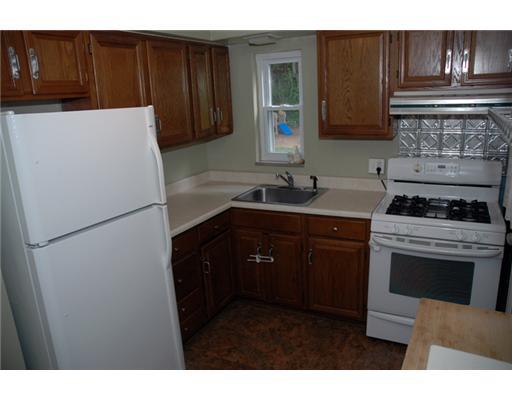 133 Spring Avenue Bellevue, PA 15202 - Photo 6 of 18 Kitchen.