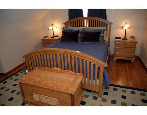 133 Spring Avenue Bellevue, PA 15202 - Photo 7 of 18 Master Bedroom.