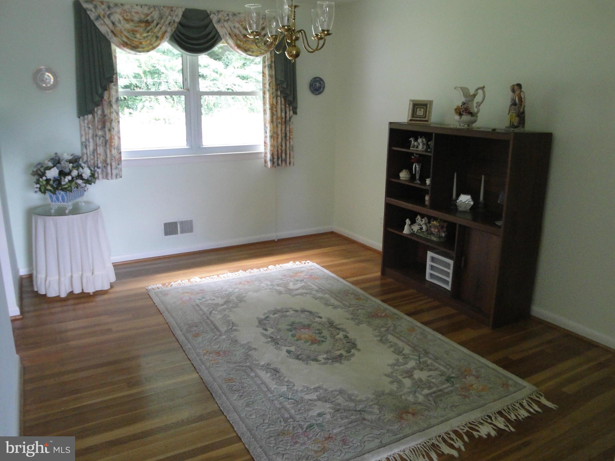 3804 Collier Road Randallstown, MD 21133 - Photo 3 of 17 Dining Room