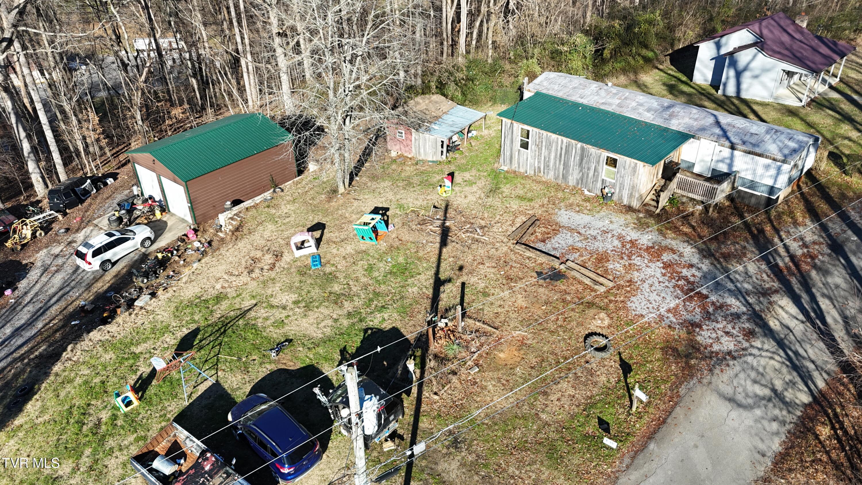 208 Henard Road Rogersville, TN 37857 - Photo 1 of 3 DJI_20241222145927_0100_D