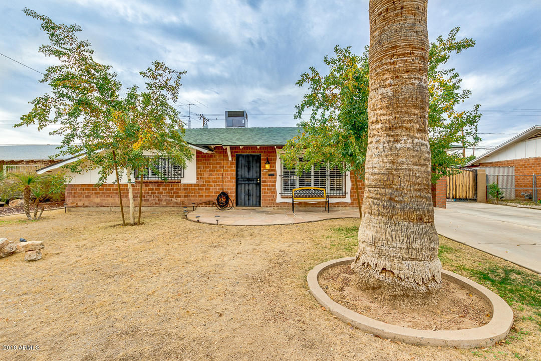 4037 West Ocotillo Road Phoenix, AZ 85019 - Photo 1 of 22 Front