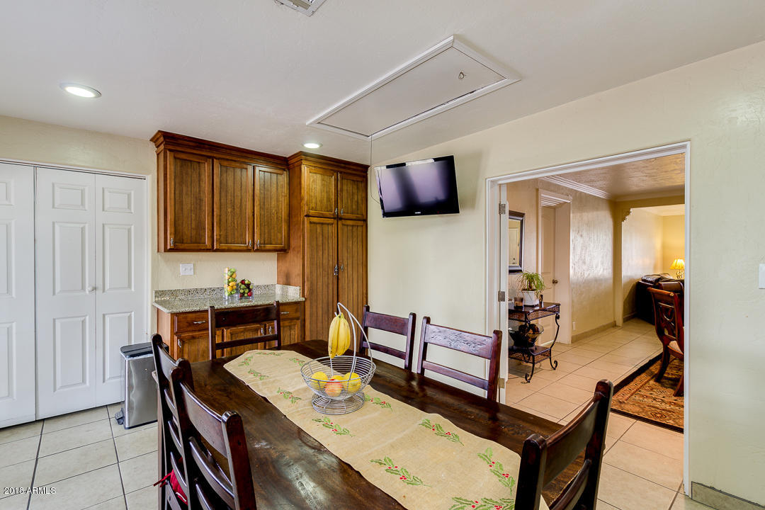 4037 West Ocotillo Road Phoenix, AZ 85019 - Photo 12 of 22 Kitchen