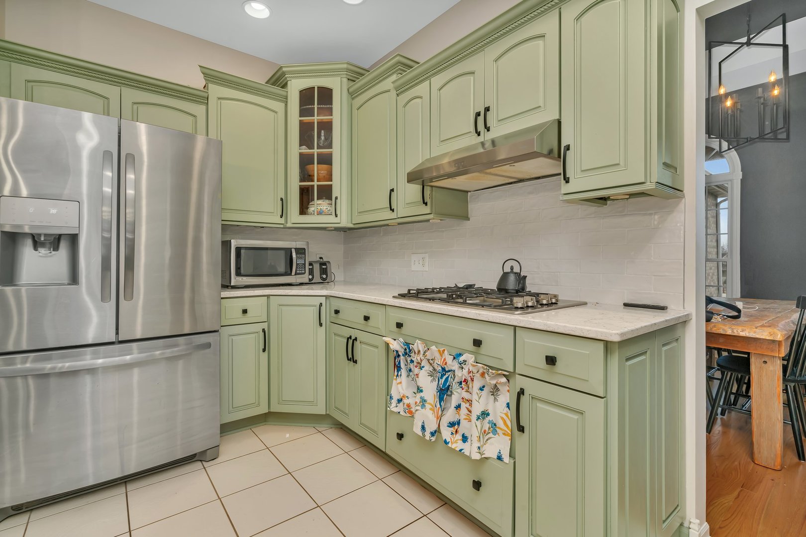 24160 Camelot Road Joliet, IL 60404 - Photo 11 of 37 Gallery Image 11