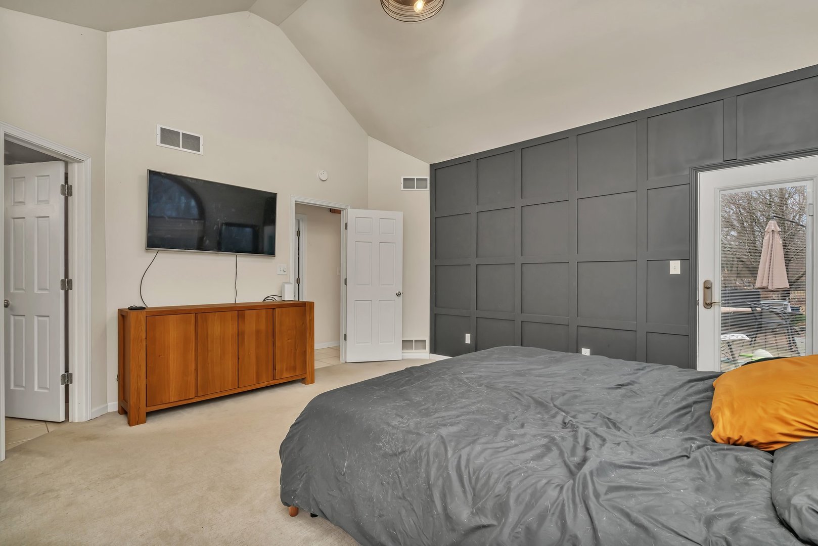 24160 Camelot Road Joliet, IL 60404 - Photo 18 of 37 Gallery Image 18