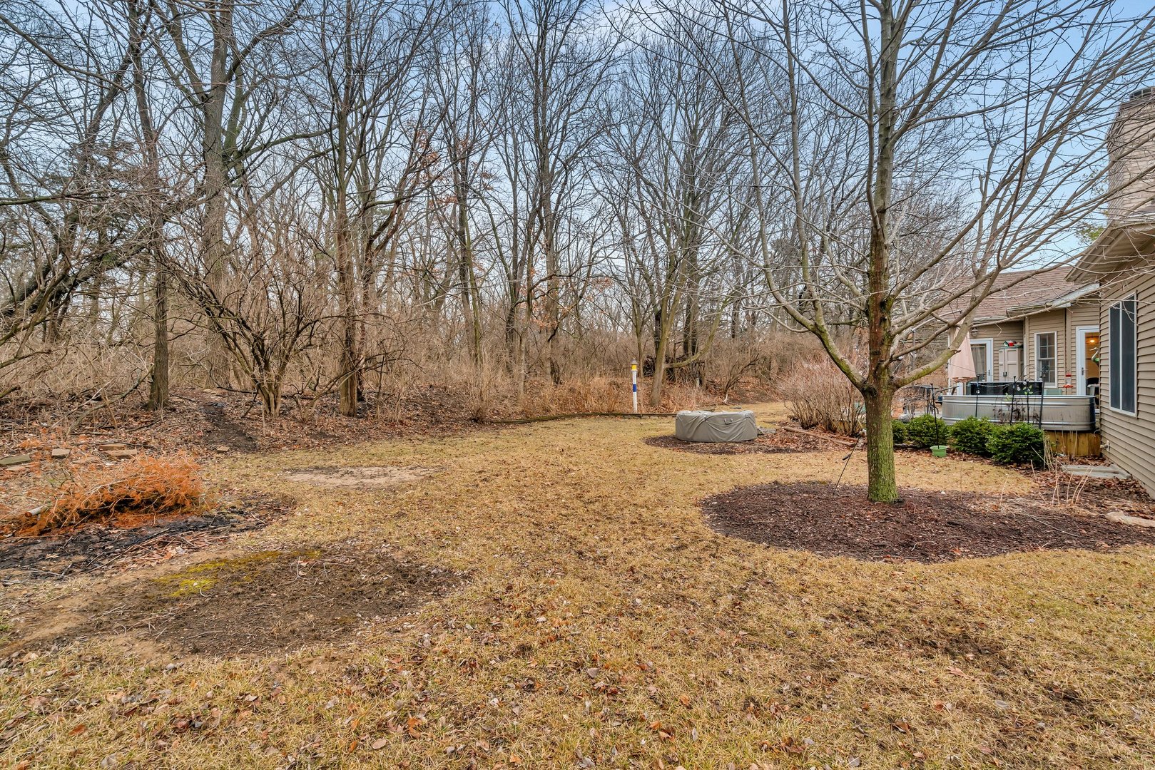 24160 Camelot Road Joliet, IL 60404 - Photo 34 of 37 Gallery Image 34