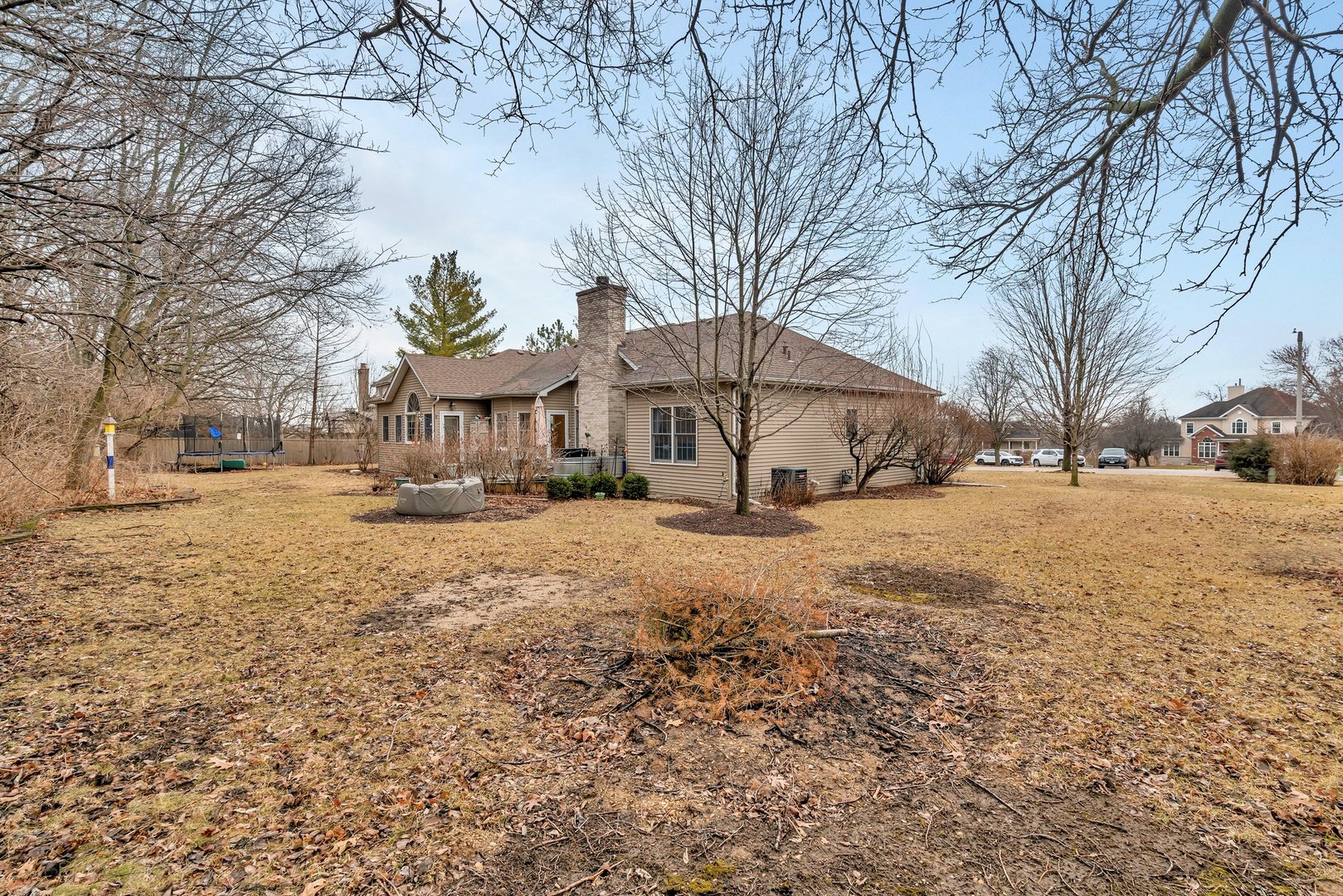 24160 Camelot Road Joliet, IL 60404 - Photo 35 of 37 Gallery Image 35