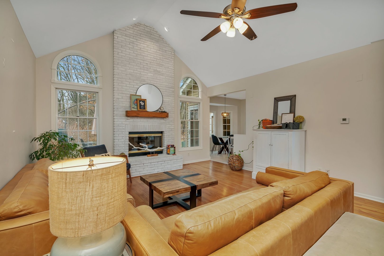 24160 Camelot Road Joliet, IL 60404 - Photo 5 of 37 Gallery Image 5