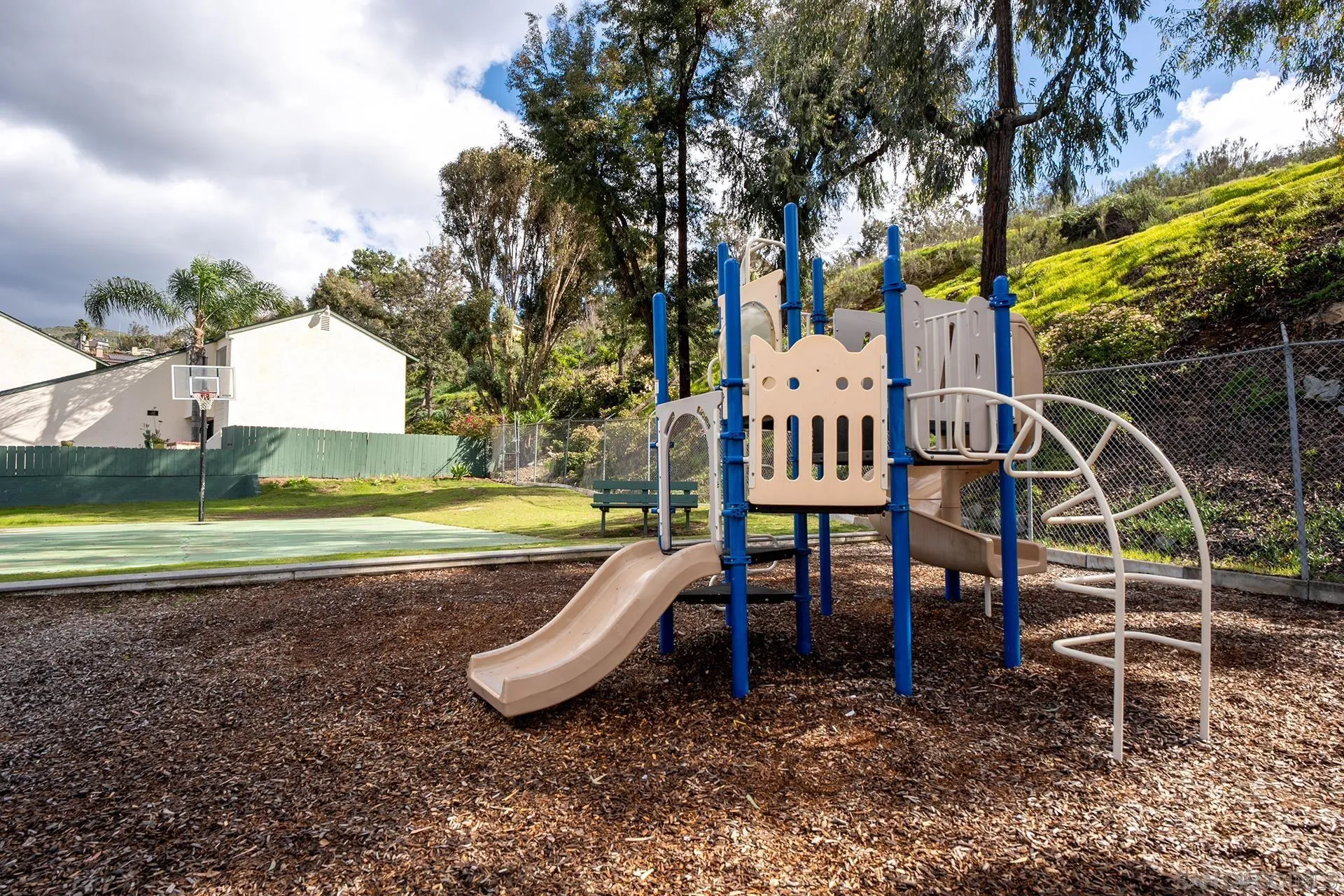 2014 Terraspiro Avenue Spring Valley, CA 91977 - Photo 26 of 28 a view of a chair and table in the yard