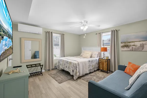 $1,295,000 | 511 Forest, Villas, NJ 08251