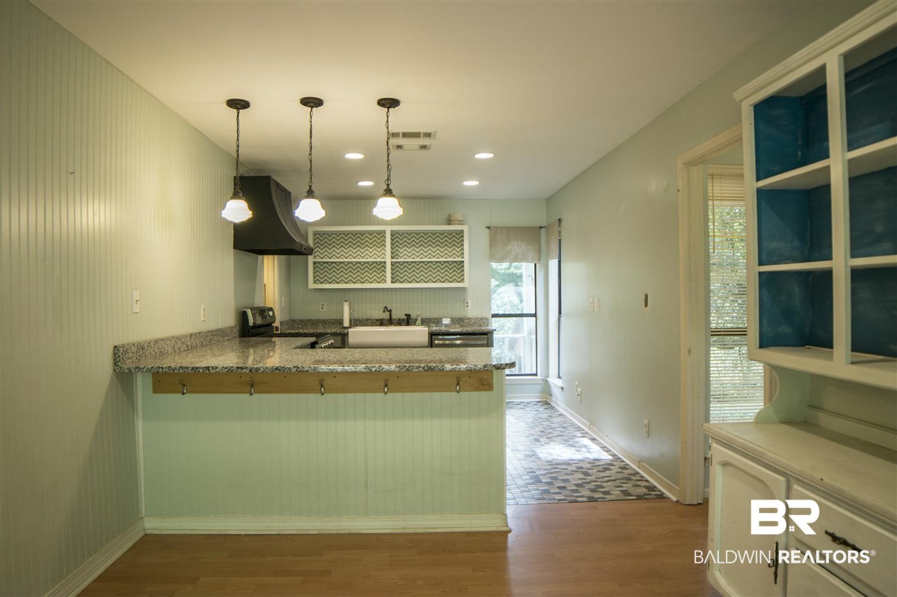 7255 Jay Lane Fairhope, AL 36532 - Photo 11 of 45 Kitchen