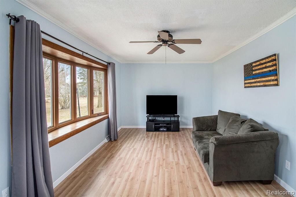 8447 West Farrand Road Montrose, MI 48457 - Photo 10 of 27 Gallery Image 10