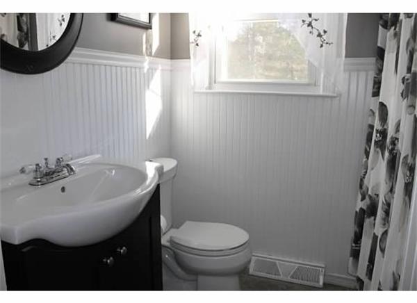48 Wethersfield Road Bellingham, MA 02019 - Photo 10 of 17 Gallery Image 10