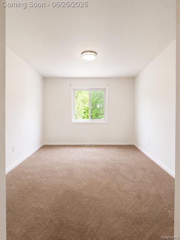 17014 Country Ridge Lane Macomb, MI 48044 - Photo 12 of 25 Gallery Image 12