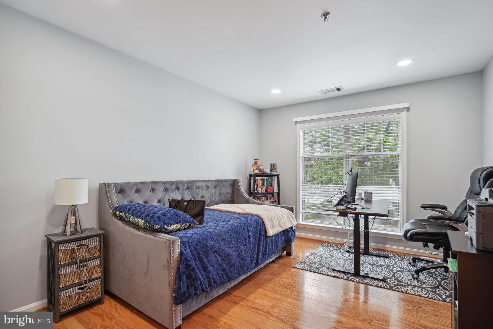 5575 Seminary Road, Unit 204 Falls Church, VA 22041 - Photo 13 of 22