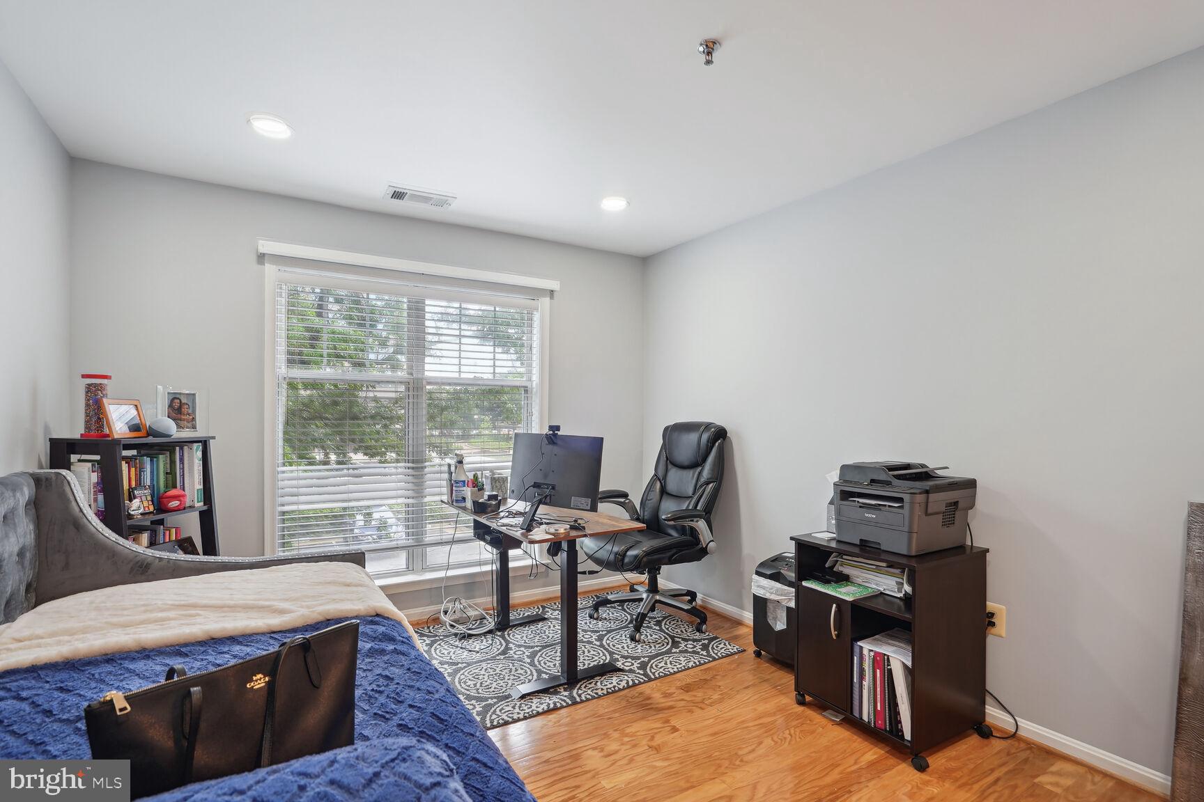 5575 Seminary Road, Unit 204 Falls Church, VA 22041 - Photo 14 of 22