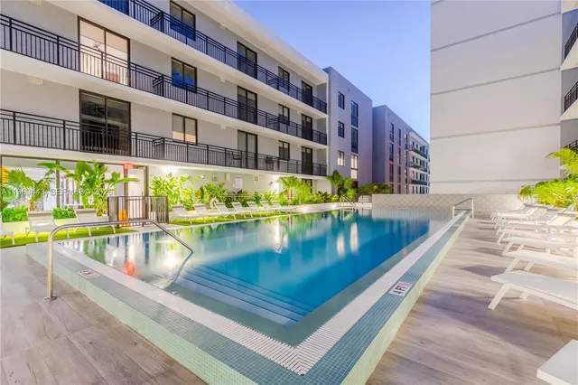 $2,189 | 1005 Spring Garden Road, Unit PH843, Miami, FL 33136