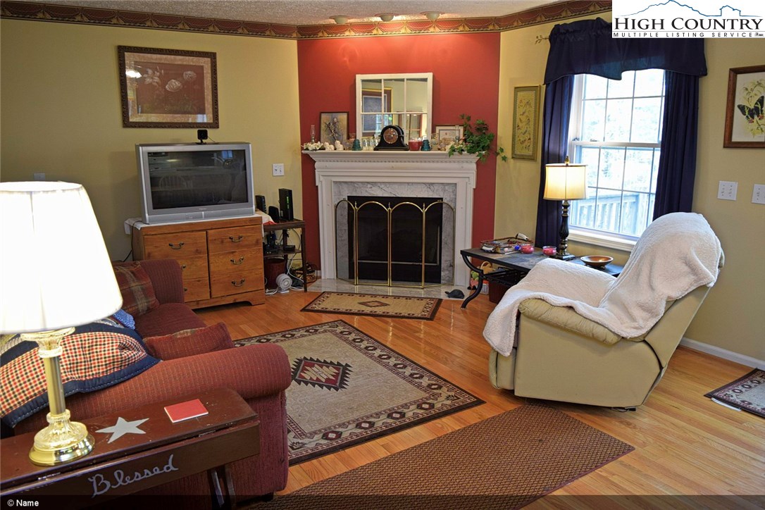 423 Autumn Run Road West Jefferson, NC 28694 - Photo 17 of 50 Gallery Image 17