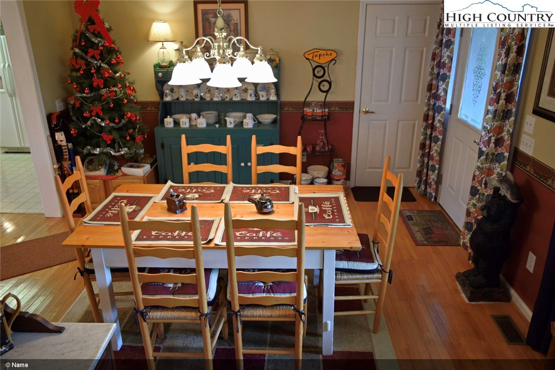 423 Autumn Run Road West Jefferson, NC 28694 - Photo 20 of 50 Gallery Image 20