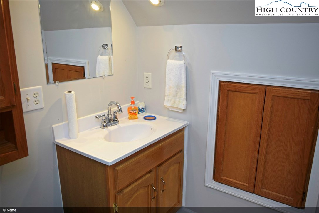 423 Autumn Run Road West Jefferson, NC 28694 - Photo 40 of 50 Gallery Image 40