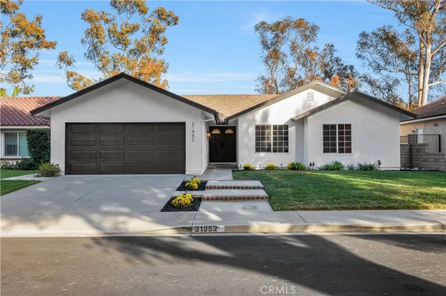 $1,575,000 | 21952 Esplendor, Mission Viejo, CA 92691