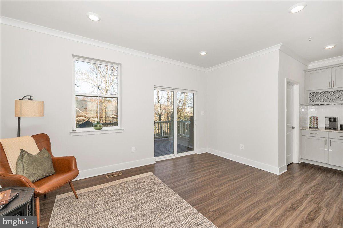 809 Teacher MItchell Road Glen Burnie, MD 21060 - Photo 17 of 54 Morning Room