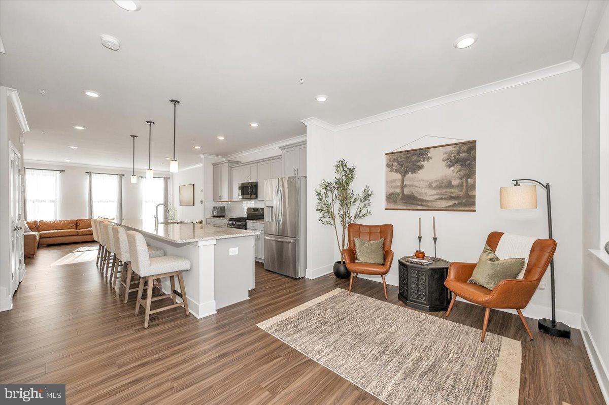 809 Teacher MItchell Road Glen Burnie, MD 21060 - Photo 19 of 54 Conversation Space