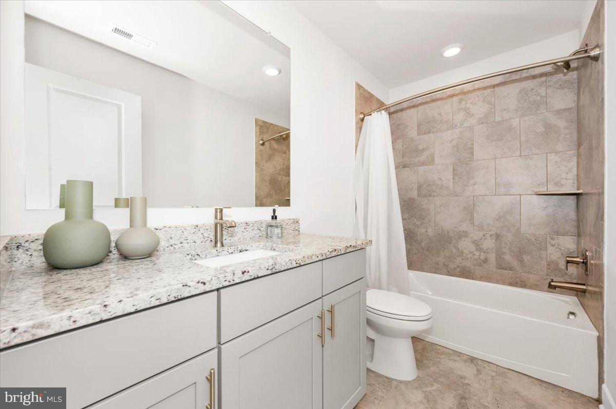 809 Teacher MItchell Road Glen Burnie, MD 21060 - Photo 35 of 54 Full Bathroom