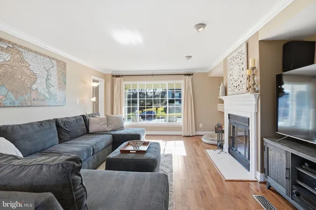 $895,000 | 16 Dulaney Hills Court, Cockeysville, MD 21030