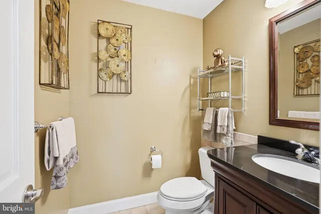 $895,000 | 16 Dulaney Hills Court, Cockeysville, MD 21030